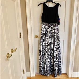 NWT Betsy & Adam black and white printed dress